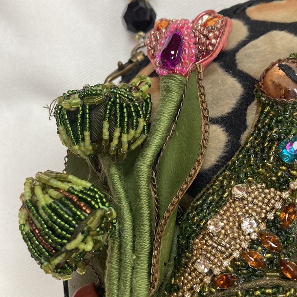 Mary Frances vintage beaded purse - Picture 6 of 16